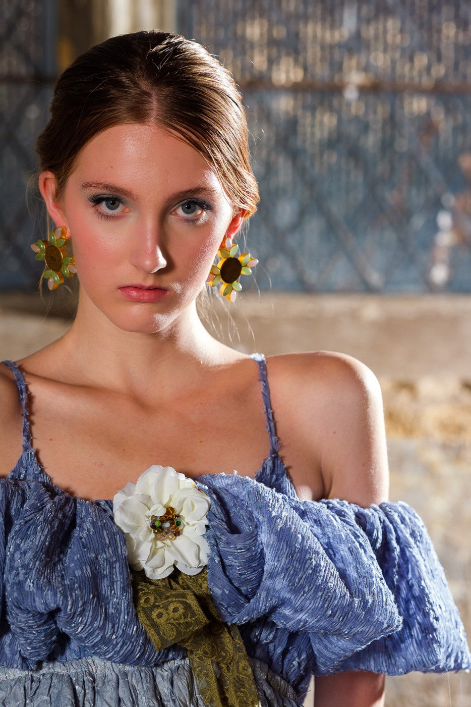 Dress CALM AUTHORITY